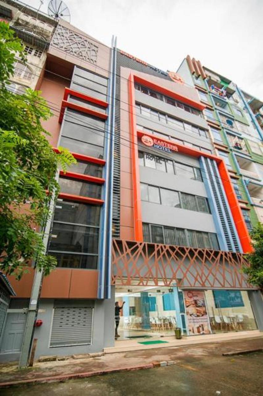 Eastern Hotel Yangon Dış mekan fotoğraf