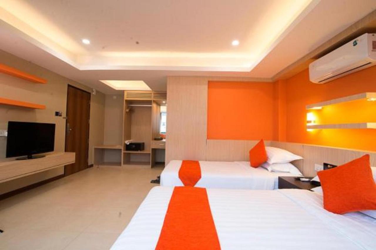 Eastern Hotel Yangon Dış mekan fotoğraf
